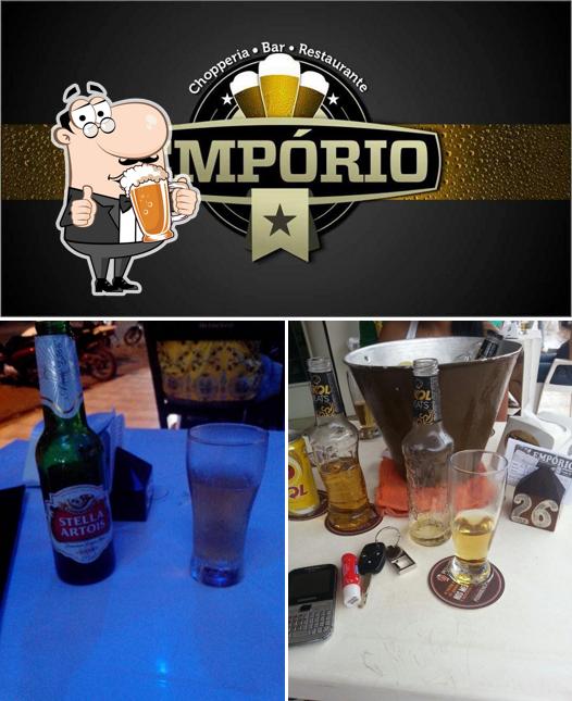 Você pode tomar um copo de cerveja leve ou escura