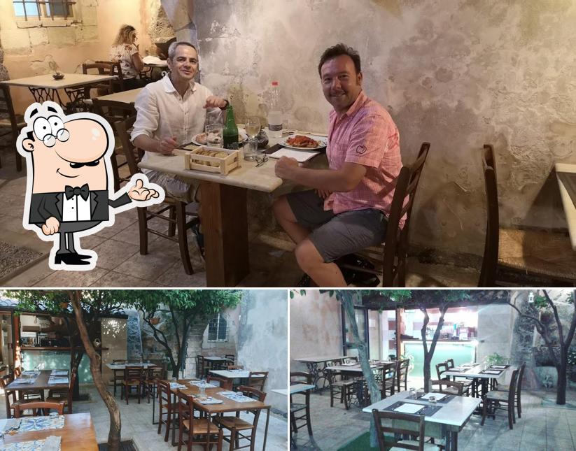 Siediti a un tavolo di L'assiette Baroque