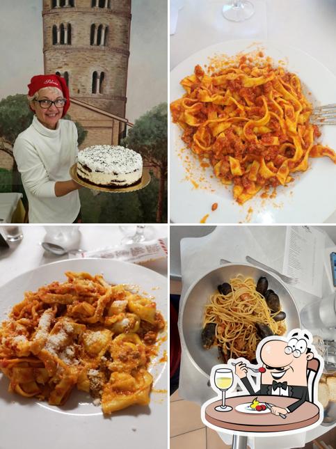 Cibo al Ristorante Albergo S. Apollinare