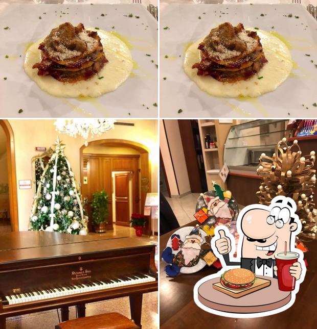 Prova un hamburger a Ristorante Il Correggio