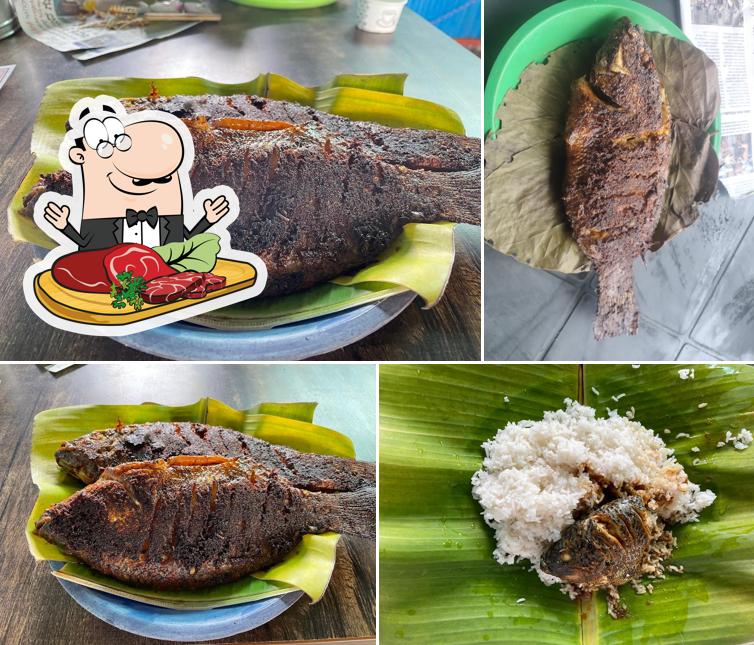 Try out meat dishes at Hotel இந்துமதி மீன் கடை