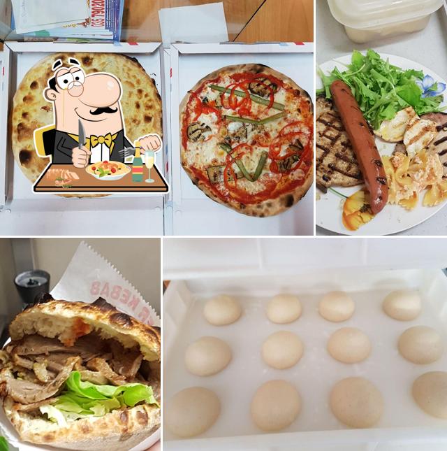 Cibo al Pizza Classic di GJONI MIRJAN