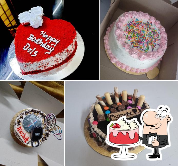 Red velvet cake at All Baker's