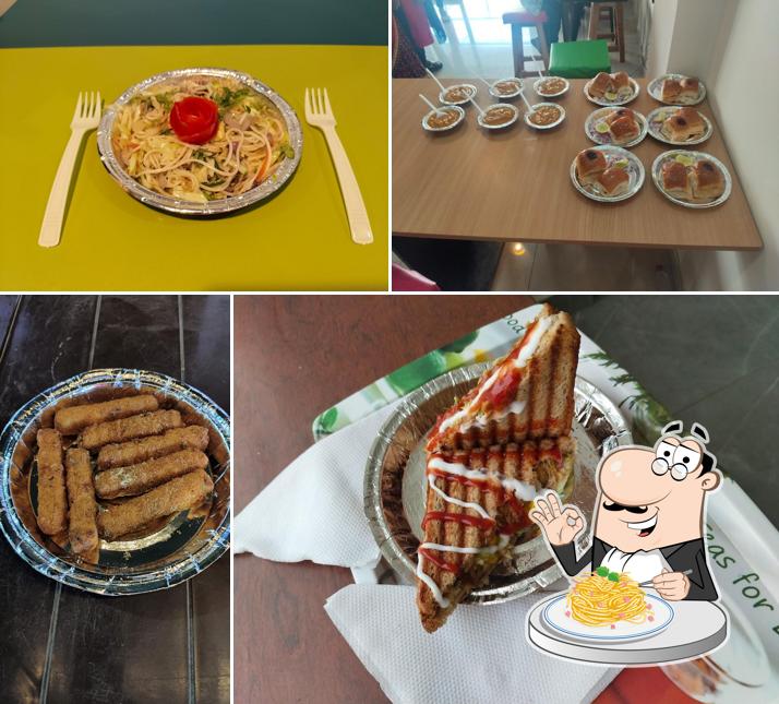 Spaghetti carbonara at SSK Food Zone