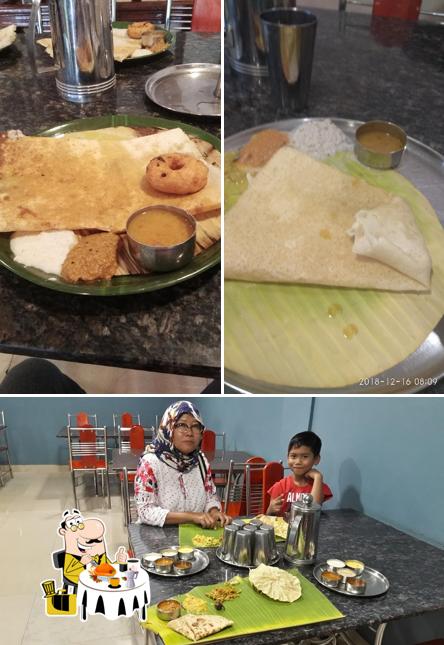 Food at Royal Food Palace