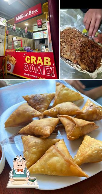 Samosa at Samoxa Fast Food Sagolband