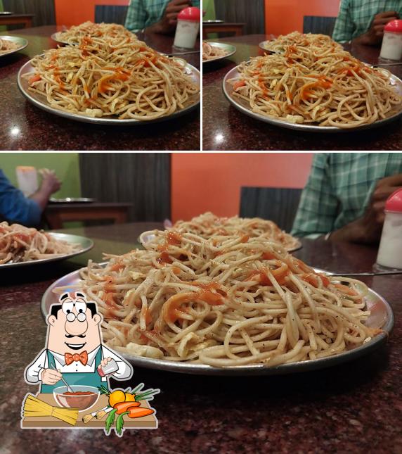 Spaghetti bolognese at Mondal Restaurant
