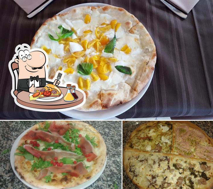 Ordina tra le svariate varianti di pizza