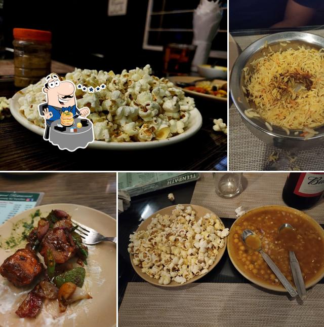Meals at Teenpath Bar