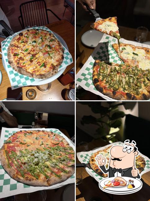 Pick pizza at 23rd Street Pizza