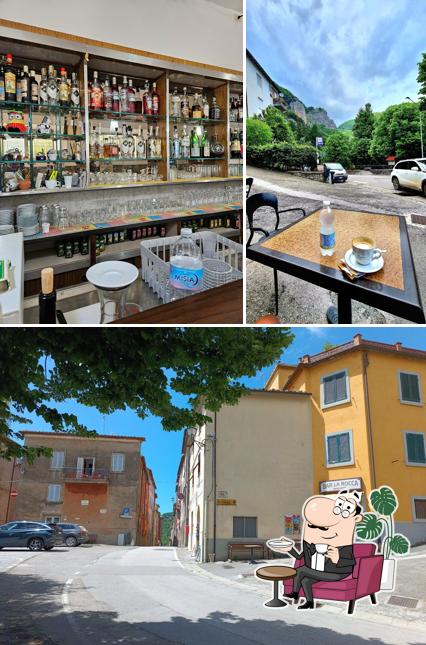 La immagine della interni e esterno di Bar La Rocca