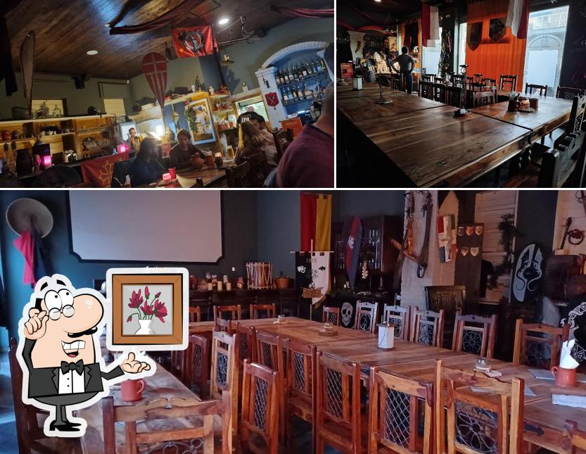 Dai un'occhiata agli interni di Emporium Infernalis