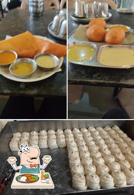 Food at New Samrat Hotel