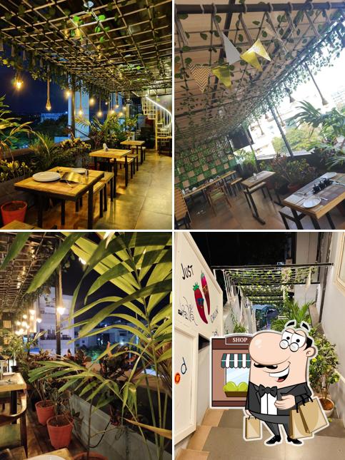 Aarna Multi Cuisine Restaurant(AARNA VIZAG)