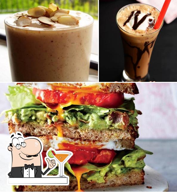 Among various things one can find drink and burger at Sunny Side cottage&cafe