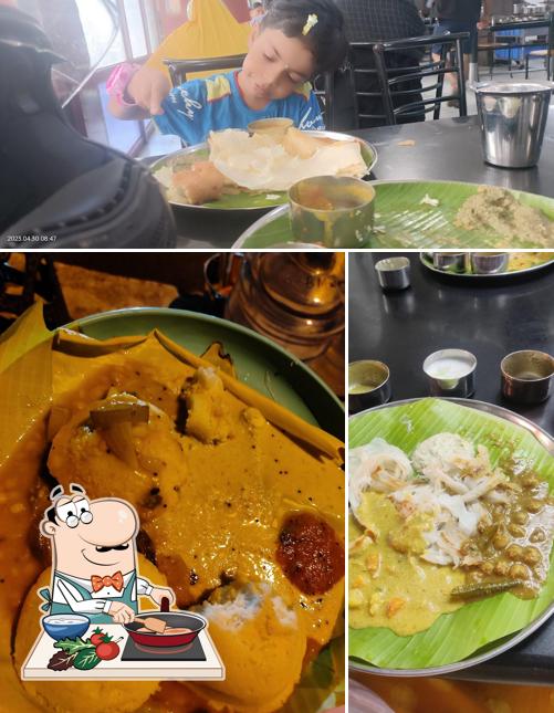 Chicken curry at Ramanas