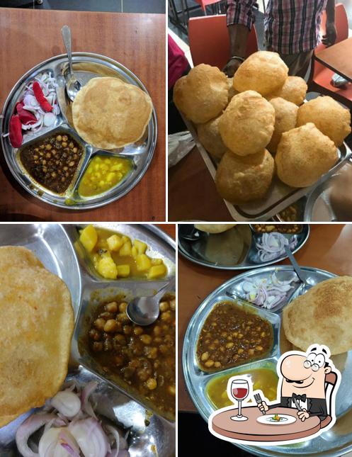 Food at Kanha Sweets