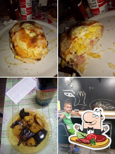 Ordina i un pasto a base di carne a Hakuna Matata