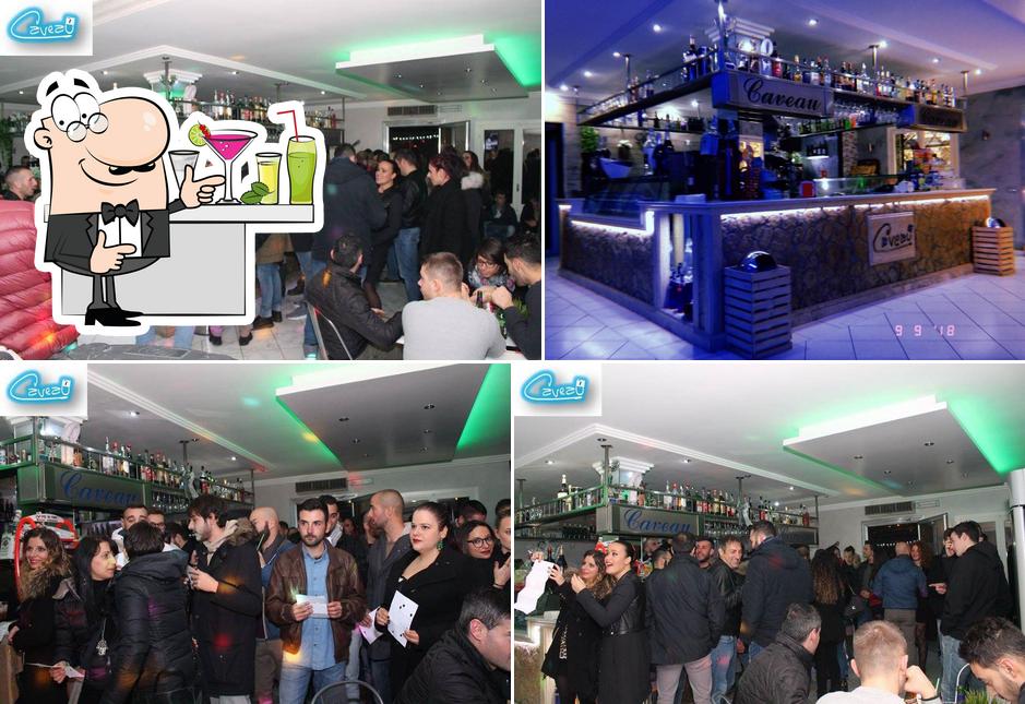 LOUNGE BAR CAVEAU