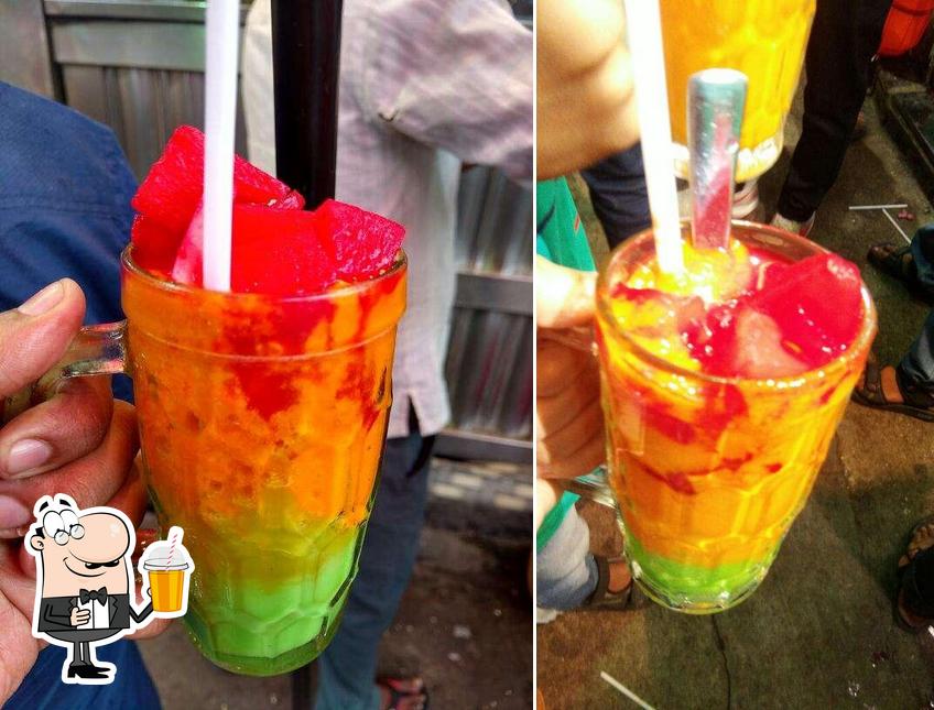 Enjoy a drink at Zam Zam Juice Centre