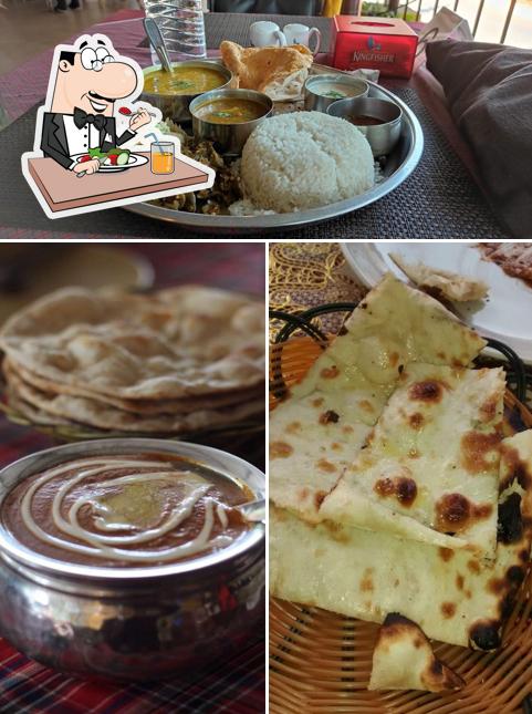 Food at Indian Handi Restaurant