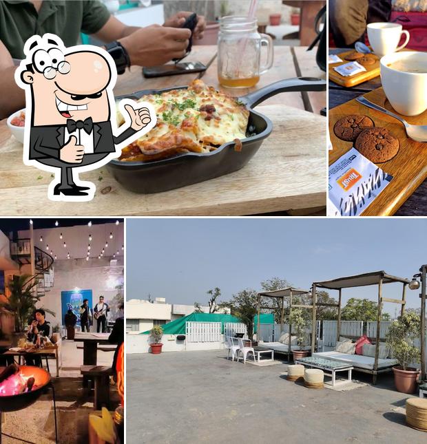 See the pic of Jaipur Blues