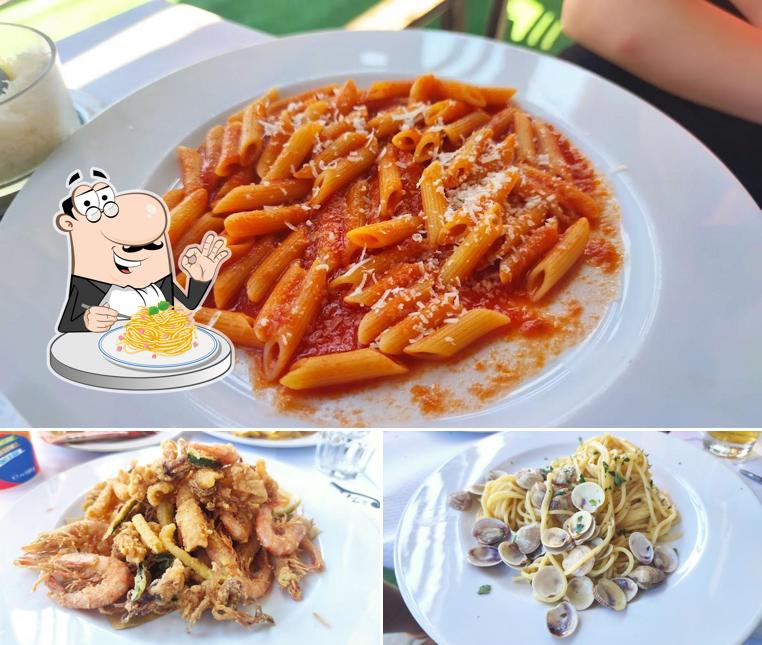 Spaghetti alla carbonara al Chalet Portofino - Don Flavio ristorante di pesce - pizzeria forno a legna - arrosticini
