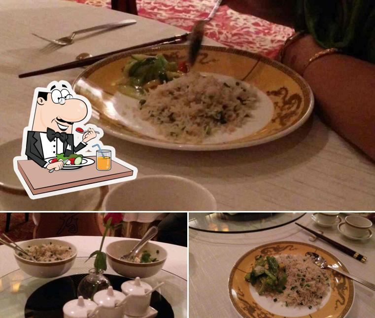 Food at Golden Dragon