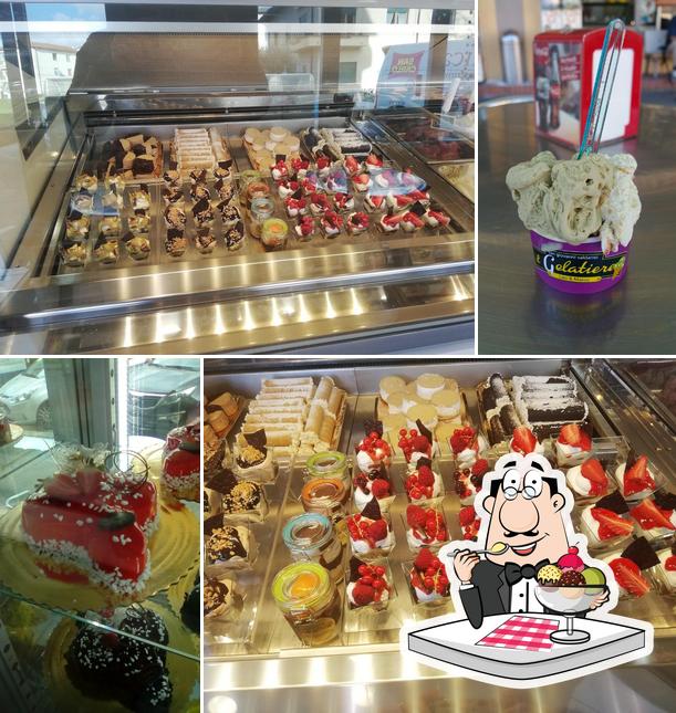Il Gelatiere serve un'ampia selezione di dessert