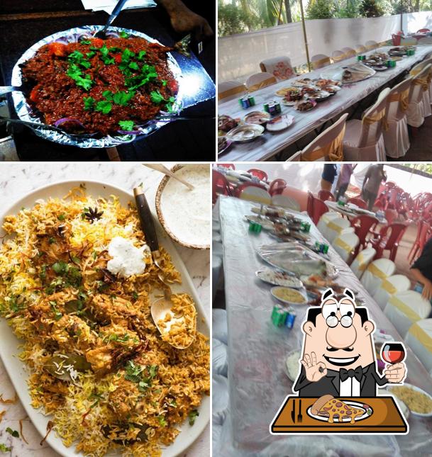 Pick pizza at Park Restaurant
