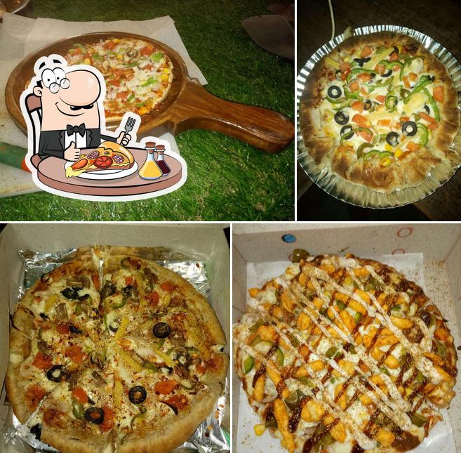 Try out pizza at Street Wise Food Point