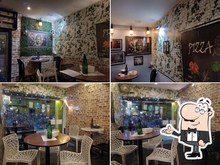 Robins Pizza Factory