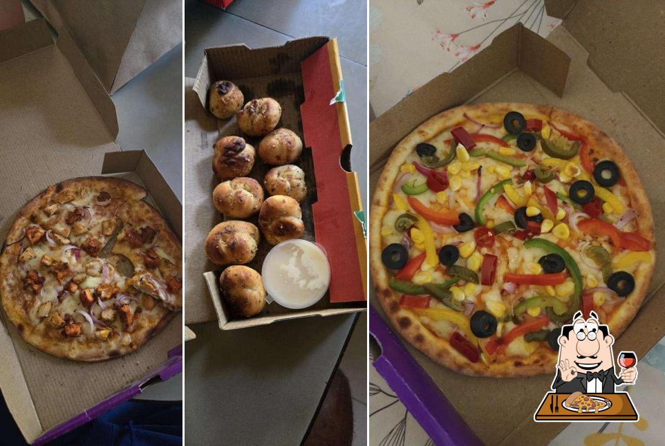 Get pizza at Crusto's - Cheese Burst Pizza By Olio