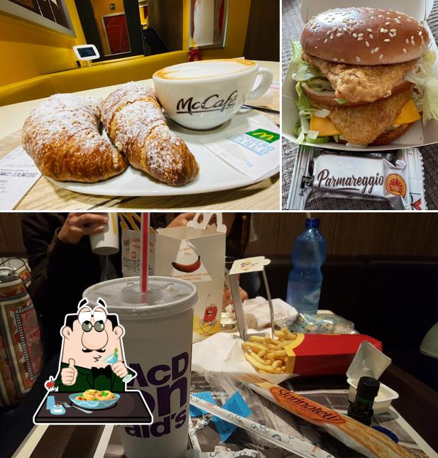 Platti al McDonald's Civitavecchia