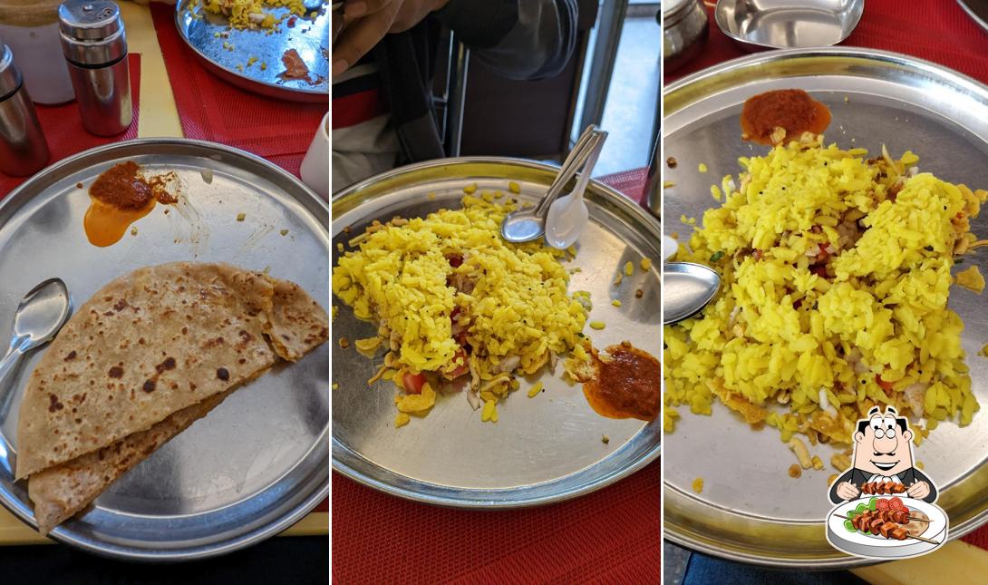 Meals at Tiwari Bhojnalay