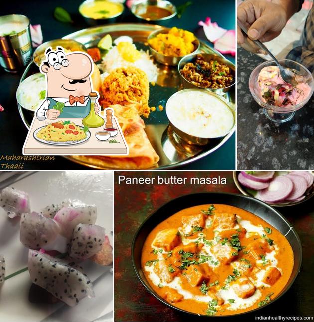 Food at VISAVA PURE VEG FAMILY RESTAURANT & LODGING