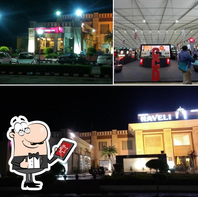 Check out how Café Coffee Day looks outside