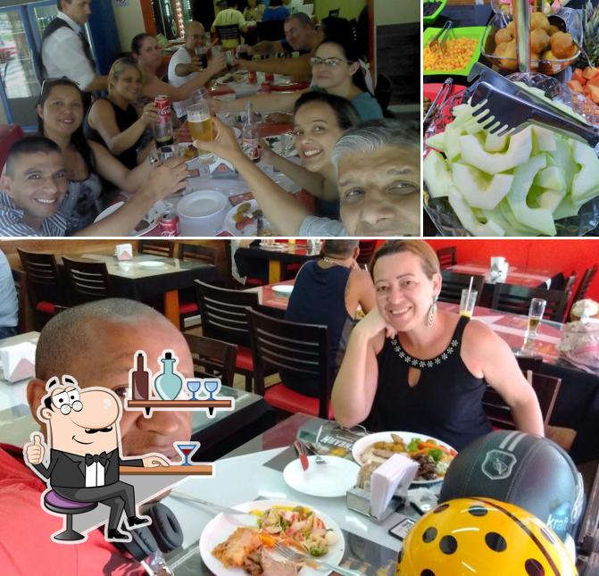 Veja imagens do interior do Forno & Fogão Grill