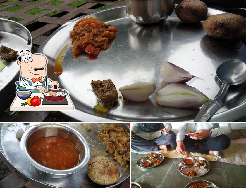 Paella at Daddu Desi Daal Baati