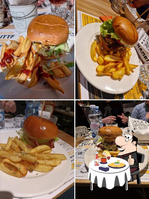 Prova un hamburger a Hamerica's prato