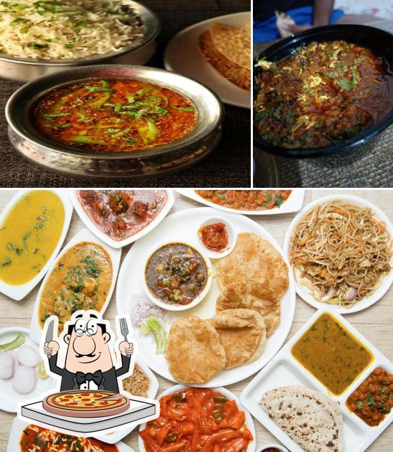 Order pizza at PANDIT FOOD SERVICE