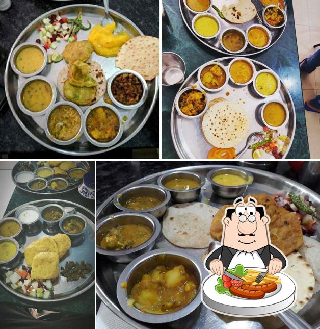 Meals at Shree Chamunda Purohit Dining Hall