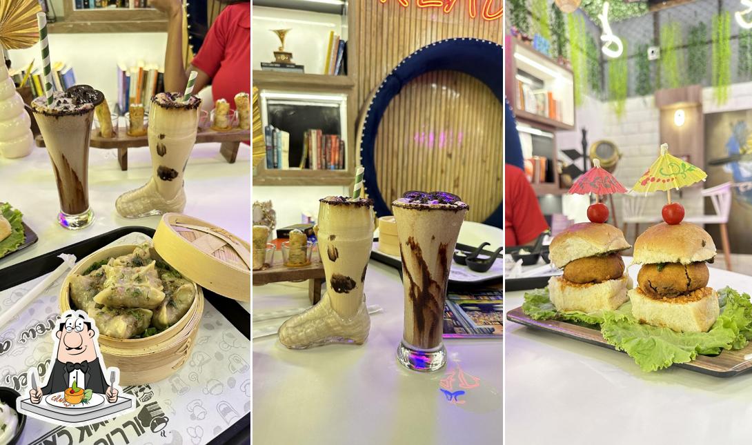 Food at Billionaires Book Cafe