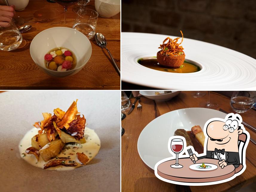 Plats à Faelt by Björn Swanson