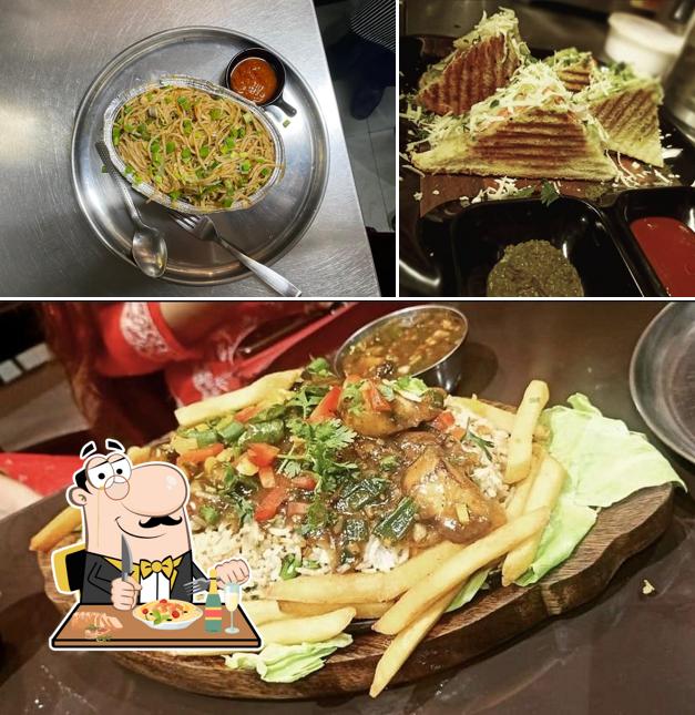 Food at Satyam fast food center