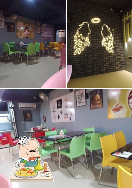 The Street Cafe