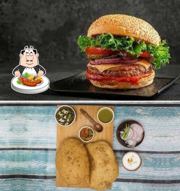 Food at Pind Bhatura