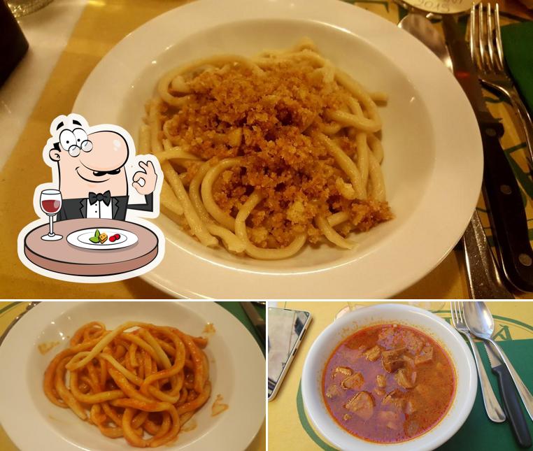 Platti al Osteria di Porta al Cassero