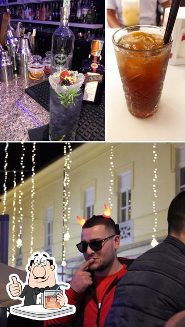 Tra le diverse cose da No One si possono trovare la bevanda e interni