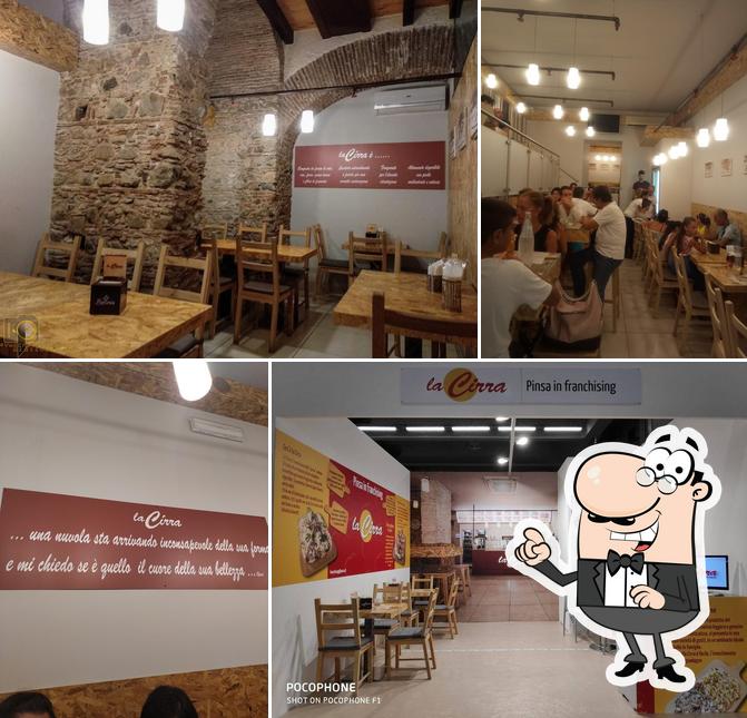 Gli interni di PINSERIA Pinsa& Pasta